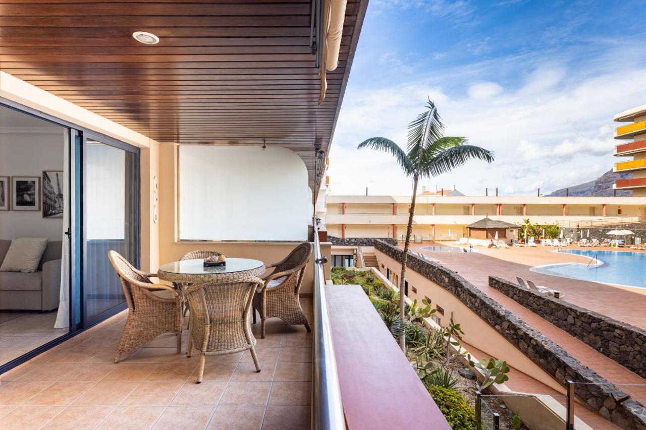 Balcon De Los Gigantes With Pool View Puerto de Santiago  Exterior foto
